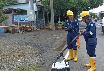 surveI georadar / gpr untuk pemetaan utilitas di bawah permukaan menggunakan MALA 450 Mhz